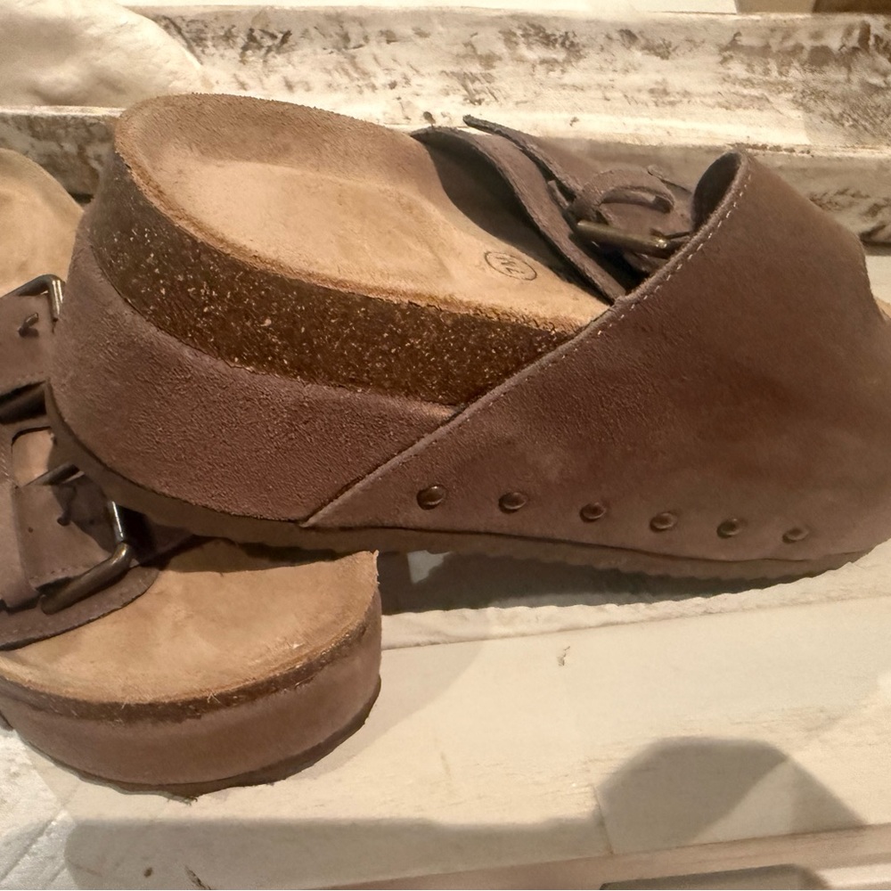 Brown Platform Flatform Sandals suede cushionaire - Picture 4 of 4